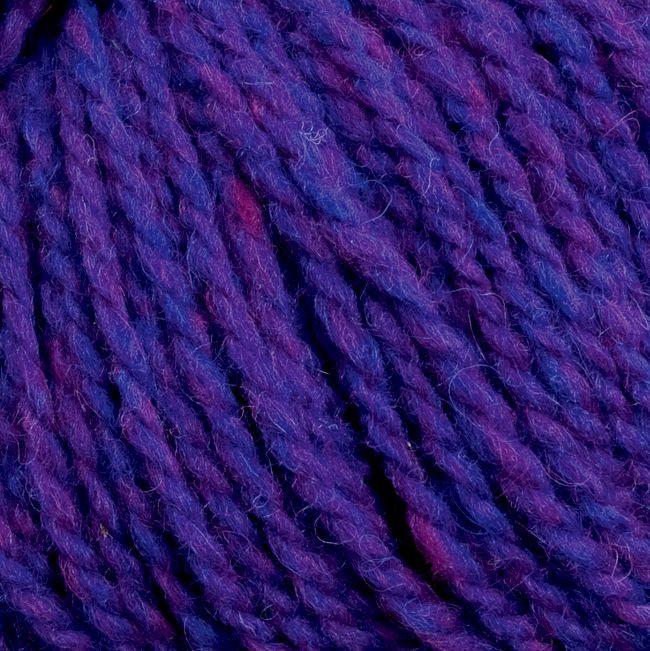 HD Highland wool yarn